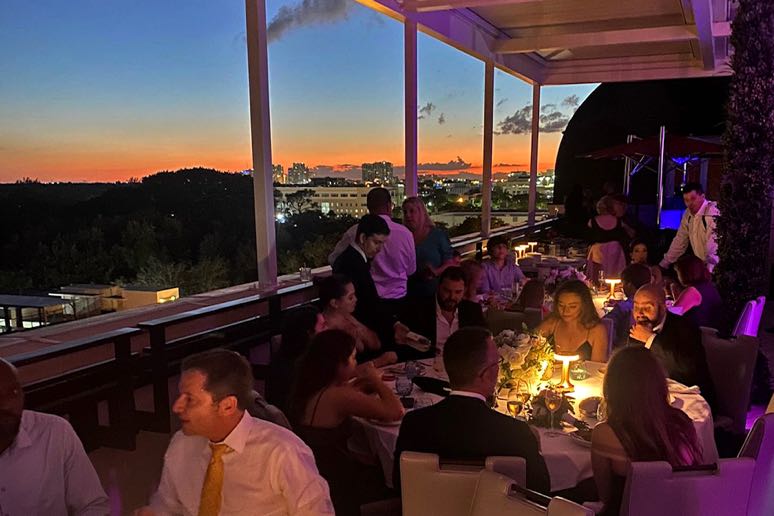 img event left 10 04 img event left 10 04